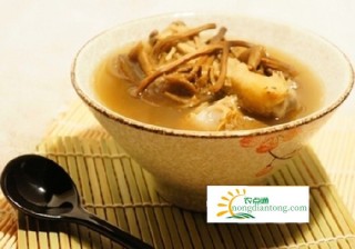 茶树菇炖鸡汤味道鲜美，营养丰富,第3图