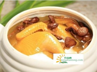 茶树菇炖汤的几种家常做法,第1图