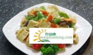 素炒红萝卜香菇的做法,第1图