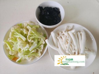 白玉菇能和花菜一起炒吗,第2图