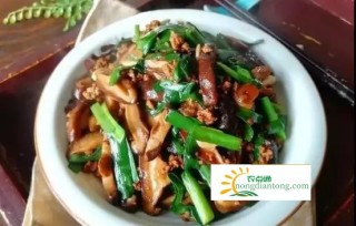 香菇炖鸡美食怎么做,第6图