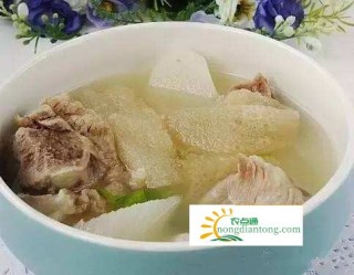 竹荪鸡汤是发物吗，竹荪和什么煲汤好,第1图