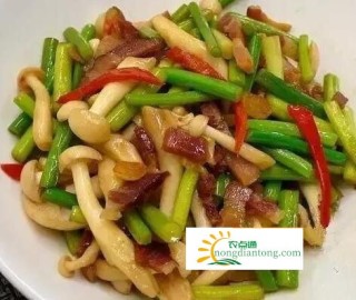 海鲜菇杏鲍菇可以炒腊肉吗 口味咸香降血脂,第1图