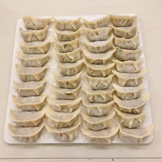  【香菇木耳猪肉饺】 第3步