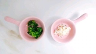  12M+香菇牛肉疙瘩汤：宝宝营养辅食食谱菜谱 第4步