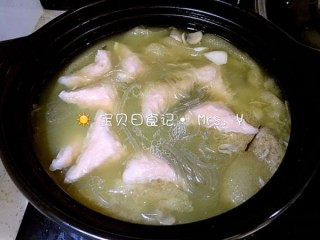  肉燕菌菇汤 第9步