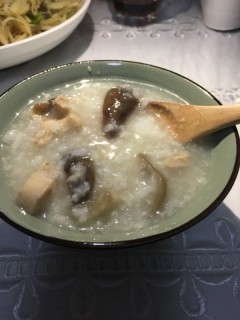  北菇滑鸡粥 第7步