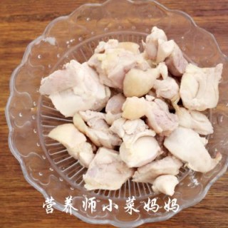  香菇炖鸡腿 营养师小菜妈妈 第5步