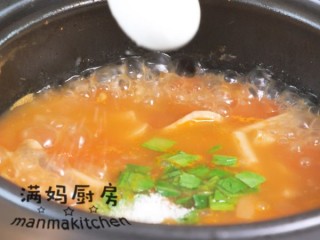  番茄什锦菌菇汤 第7步