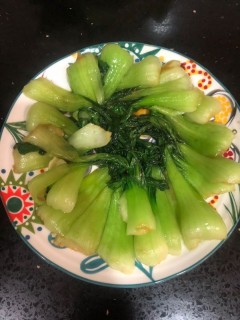  小香菇扒油菜 第7步