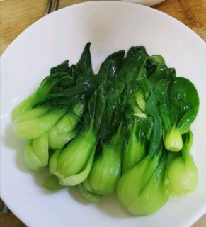  养眼养胃~香菇油菜（有小秘诀） 第5步