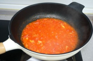  番茄蘑菇肉片汤 第6步