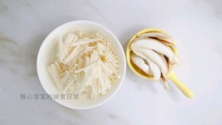  18M+茄汁菌菇牛肉面：宝宝辅食营养食谱菜谱 第4步