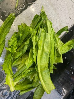  香菇油麦菜（低脂又健康的快手菜） 第2步