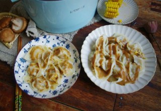  可蒸可煮的麻酱馄饨——鲜肉香菇玉米馅 第17步