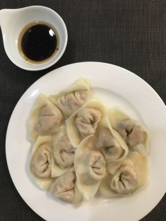  香菇大虾肉馄饨 第6步