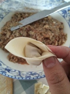  香菇猪肉馄饨 第2步