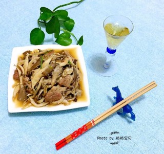  平菇炒鲜肉 第11步