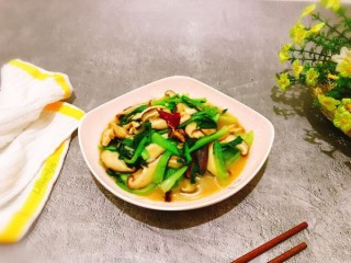  香菇炒青菜 第5步